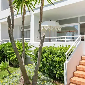 https://frontline-beach-apartment-miraflores.es-andalucia.com